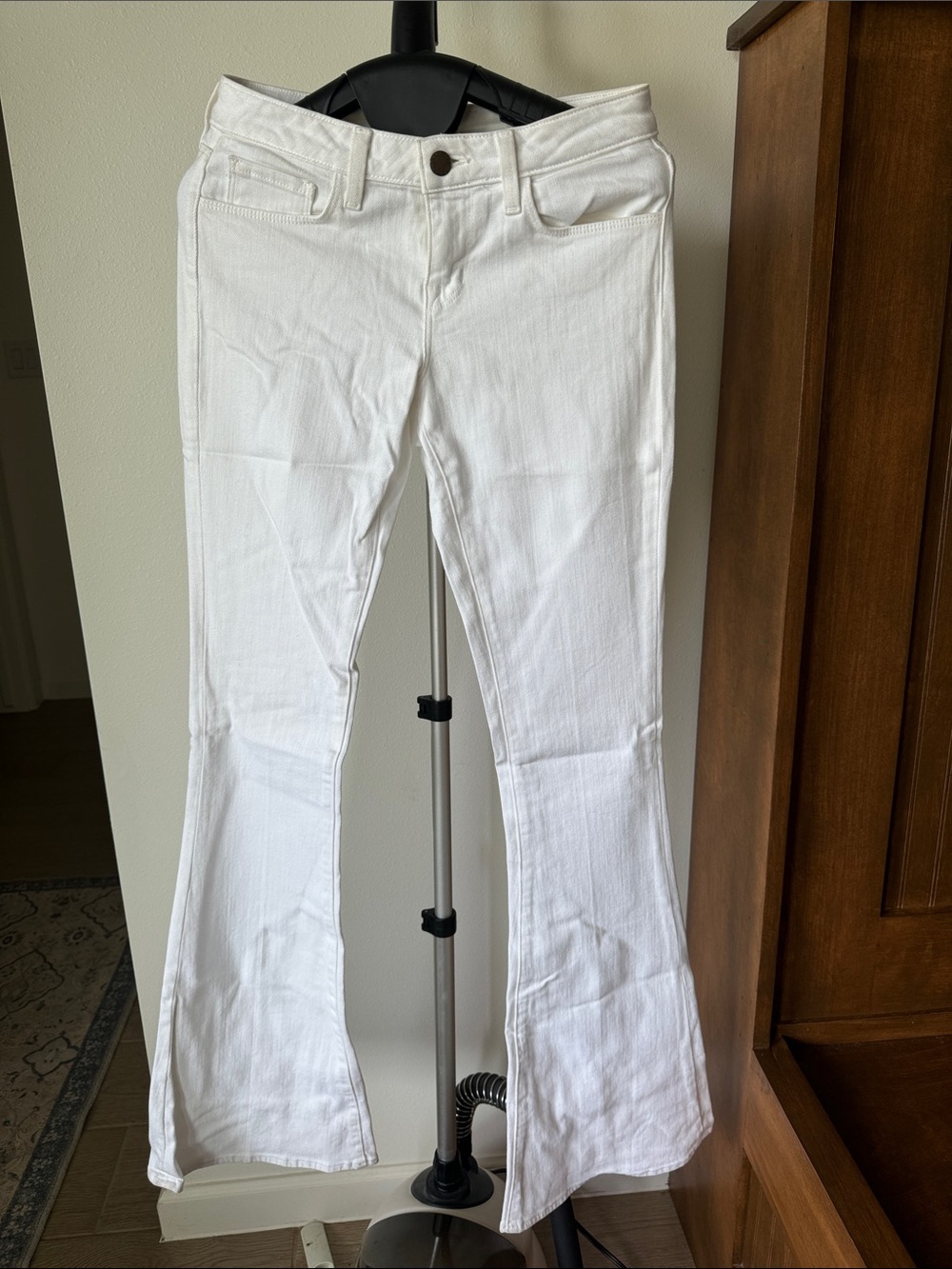 L'AGENCE White Flare Jeans